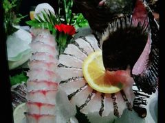 -泓炙颐凤鲜海鲜火锅料理(桐乡店)