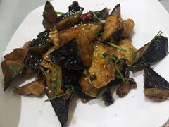 -老牌坊鲁菜名店(宽厚里店)