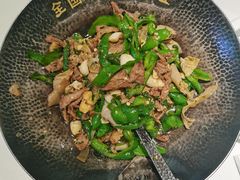 -费大厨辣椒炒肉(黄兴中心广场店)