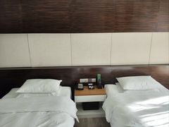 -上海怡沁园度假酒店