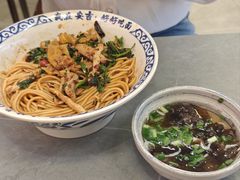 -梅溪·小伙子干挑面(安吉总店)