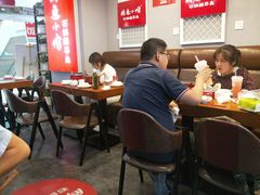 大堂-周鱼小馆石锅酸菜鱼(活力汇店)