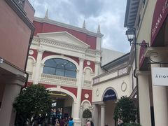 -佛罗伦萨小镇广佛名品奥特莱斯(疏港路店)