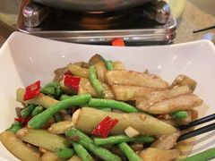豆角烧茄子-刘胖子家常菜·蹄花焖藕(中南店)