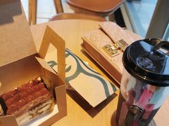 -星巴克(武汉光谷青年汇店)