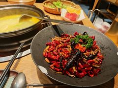 -一朵菌·野生菌探索家火锅(南亚店)