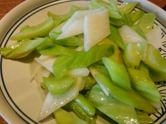 -云海肴·汽锅鸡·云南代表菜(天山百盛优客店)