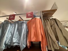 -优衣库(北京万柳华联购物中心店)