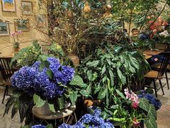 -花二家·生活馆(六运小区店)