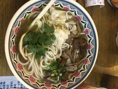 招牌牛杂粉-鑫花溪牛肉米粉(人民广场店)