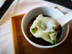 樱花虾馄饨-临江宴(陆家嘴店)