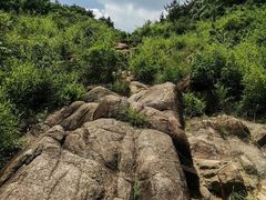 -灵岩山风景区