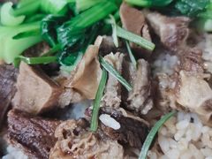 牛腩煲仔饭-广东粤秀餐馆(佳家花园小区店)