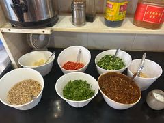 -毛椒火辣重庆火锅串串香(城基路店)