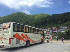 -安吉龙王山峡谷漂流