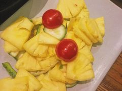 青柠拌菠萝-云海肴·汽锅鸡·云南菜(美罗城店)