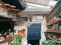 -脚下咖啡·CHILL酒馆(灵光东巷店)