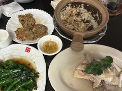 -红星光发煲仔饭(文海店)
