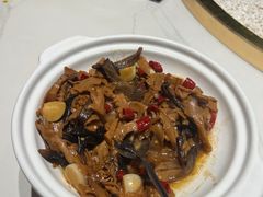 -千百味红餐厅·江西菜(绿地双子塔店)