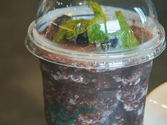 -Chom Cafe and Restaurant