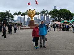 -香港回归祖国纪念碑