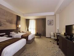 -中家鑫园温泉酒店鑫悦汤泉