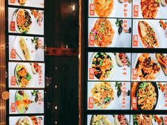 -快乐老家三鲜饺子东北菜(南六中路店)