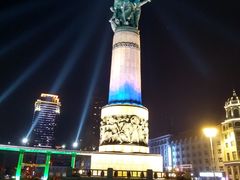 -人民防洪胜利纪念塔