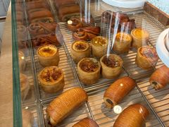 -VERIE BAKEHOUSE