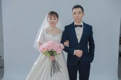 -唯一视觉婚纱摄影(石首店)