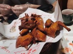-鸽子侯·家宴·平价海鲜(绿地店)