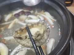-濠轩阁特色生蚝火锅(水湾路店)