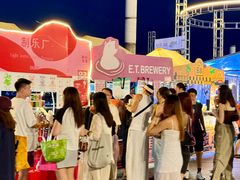 -东港音乐喷泉广场