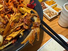 -风光老灶麻辣香锅(大成路翠微百货店)