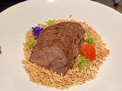 玉泉山水煮牛肉-宫燕府·京菜·烤鸭·淮扬菜(王府中心店)