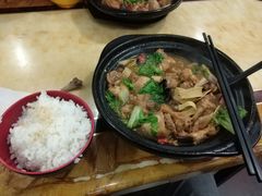 -峰味香.酱香米线.黄焖鸡(定西路店)