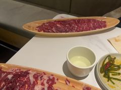 -左庭右院鲜牛肉火锅(七宝领展广场店)