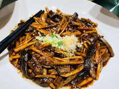 响油鳝丝包饼-品悦酒店(三林古镇店)