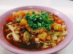 黑椒牛肉面-中央财经大学-食堂