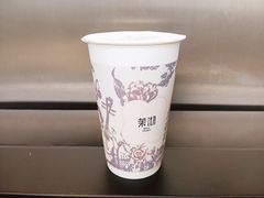 中杯四季奶青（去冰）-茉沏(石路天虹店)