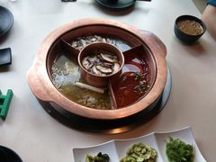 -滇釜火锅·能喝汤的火锅(车公庄店)