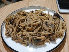 黑松露杂菌白汁意粉-GOTLOT COFFEE&KITCHEN角落厨房NOOK店