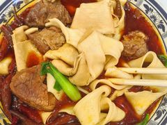 -皖佬板安徽牛肉板面(西站食宝街店)