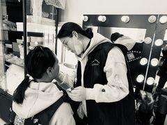 -艺采红鹰职业培训学校