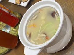 -赶海部落海鲜城(海阳路店)