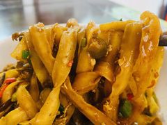 酸辣鸡杂拌面-老顺兴干拌面(雨花亭店)