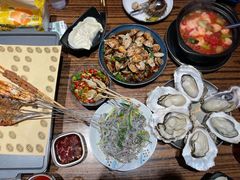 -蚝堡海鲜·威海菜·海肠捞饭·烧烤·亚洲吃蚝公司(幸福门店)