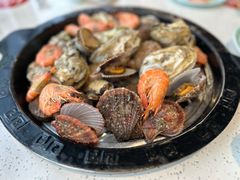 -巧克力渔家.小船海鲜胶东菜(万平口店)