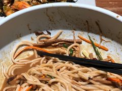 鸡丝凉米线-云海肴·汽锅鸡·云南菜(美罗城店)