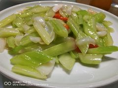 西芹百合-陈傻子餐厅(世纪都会店)